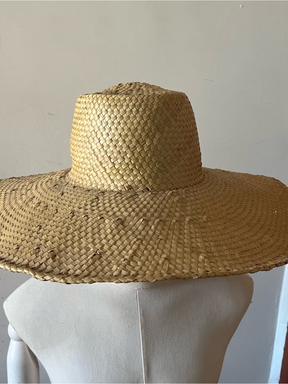 Sun hat from the island of Capri pre-loved